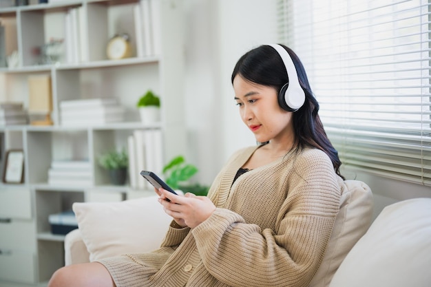 AirPods Max 值不值得買？先問你的系統穩不穩定