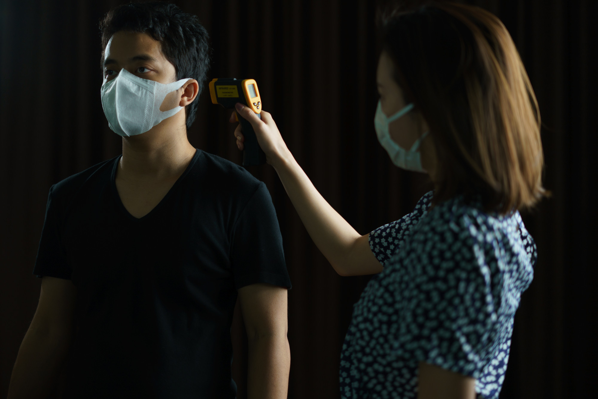電子煙修法後路上還是一堆人抽？單純「持有」沒罰則，喪屍煙彈照樣流竄 — 相關圖片2