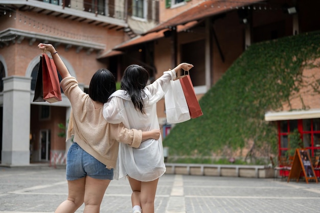 台中房市的骨子裡：當大家都在等降價，懂的人已經在市區巡田水了