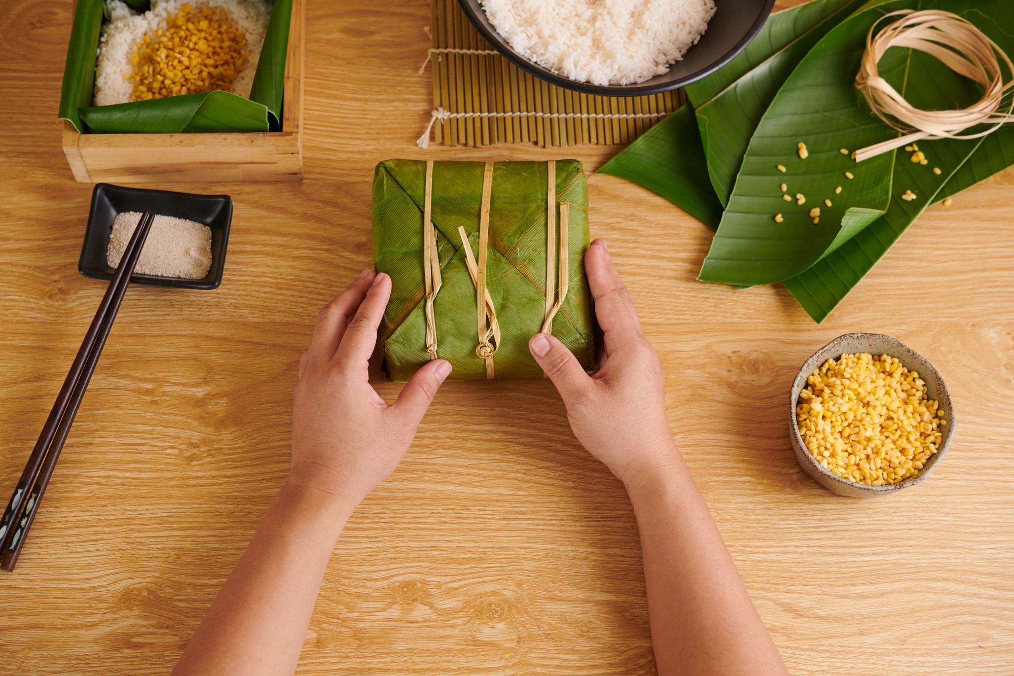 一顆粽子近千元，端午節到底在吃什麼？ — 美食文章主圖，由時代熱搜蘇曉曼撰寫