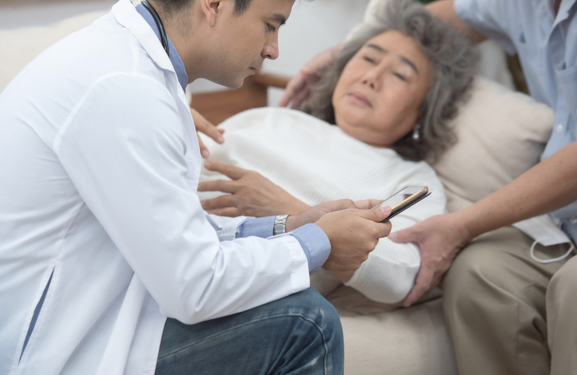 健康幣政策上路卻出包？文字寫得讓人誤會要確診才能領幣 — 時代熱搜健康深度報導