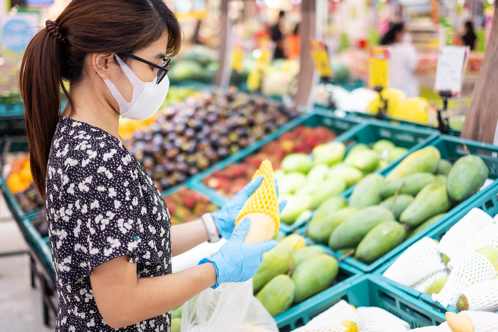一顆千元的愛文芒果，撬開的是什麼樣的門? — 美食文章主圖，由時代熱搜蘇曉曼撰寫