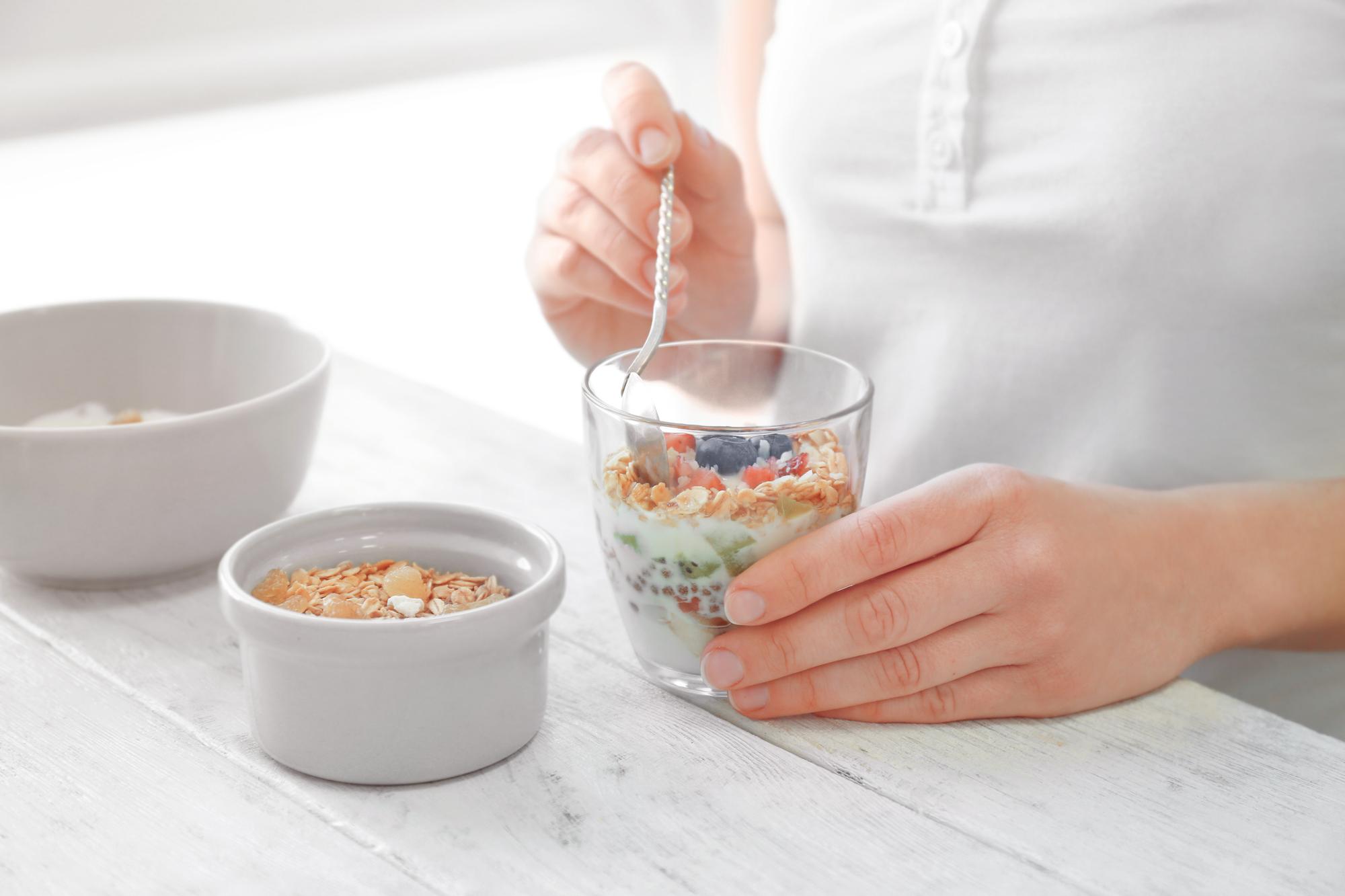 燕麥奶、全麥吐司、紫米飯糰，醫師打臉：這些不見得比你想的健康 — 時代熱搜健康深度報導