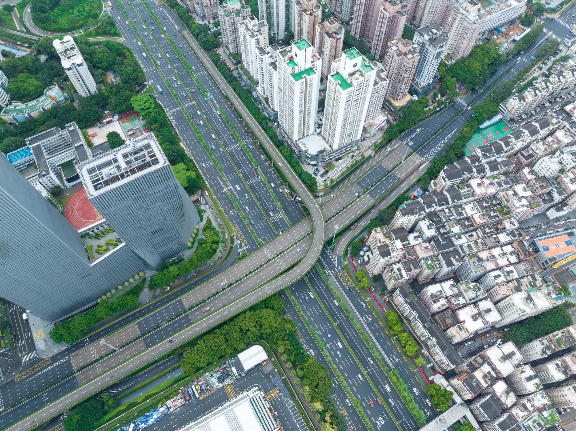 五股交流道提前半年通車：雙車道能不能解開這條老路的結？